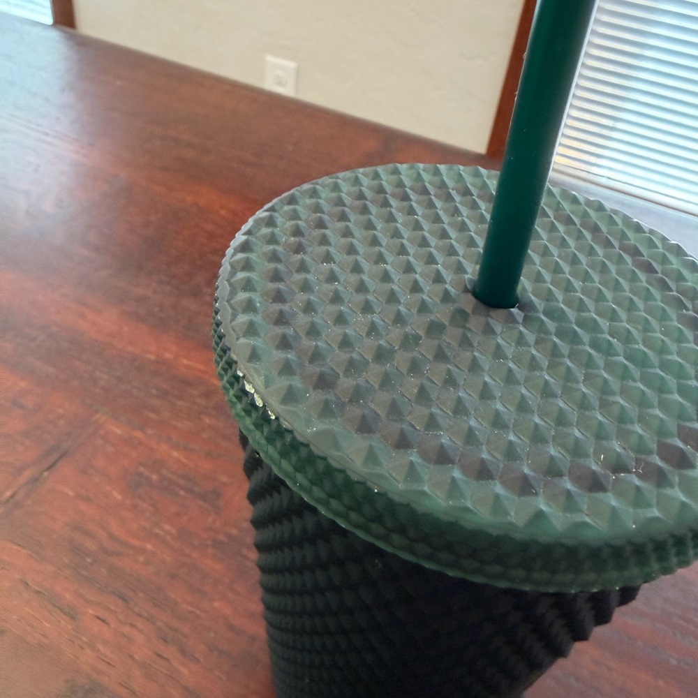 Special edition Starbucks Green Studded Tumbler  (Rare Find) - Picture 3 of 4